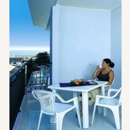 Appartamento Bright With Terrace *
